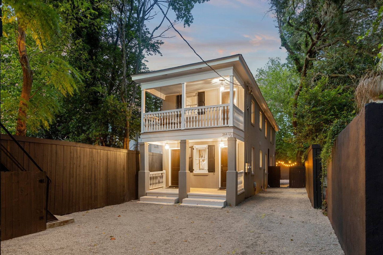 Downtown Duplex - Rutledge Avenue - Charleston, SC