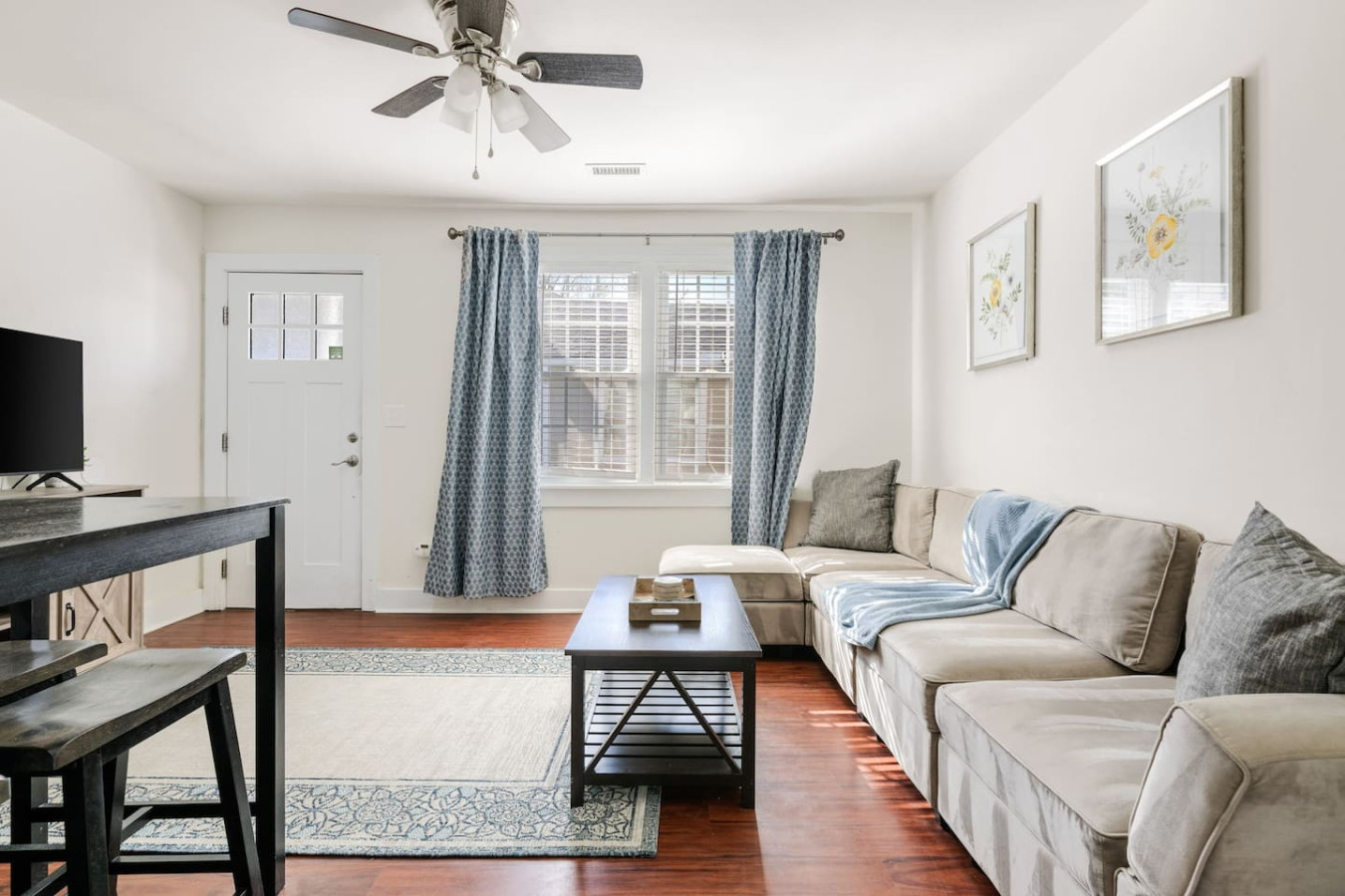 8 Bedrooms - Full Quadplex - 10 Min. To Downtown - North Charleston, SC