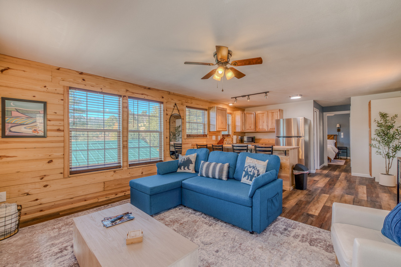 Elk Run Lodge 6