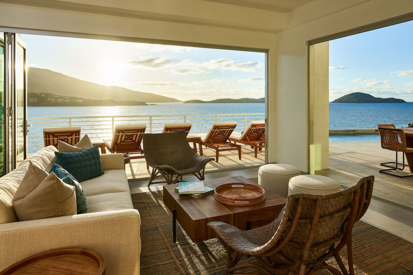 Villa Arpeggio Luxury Oceanfront 3