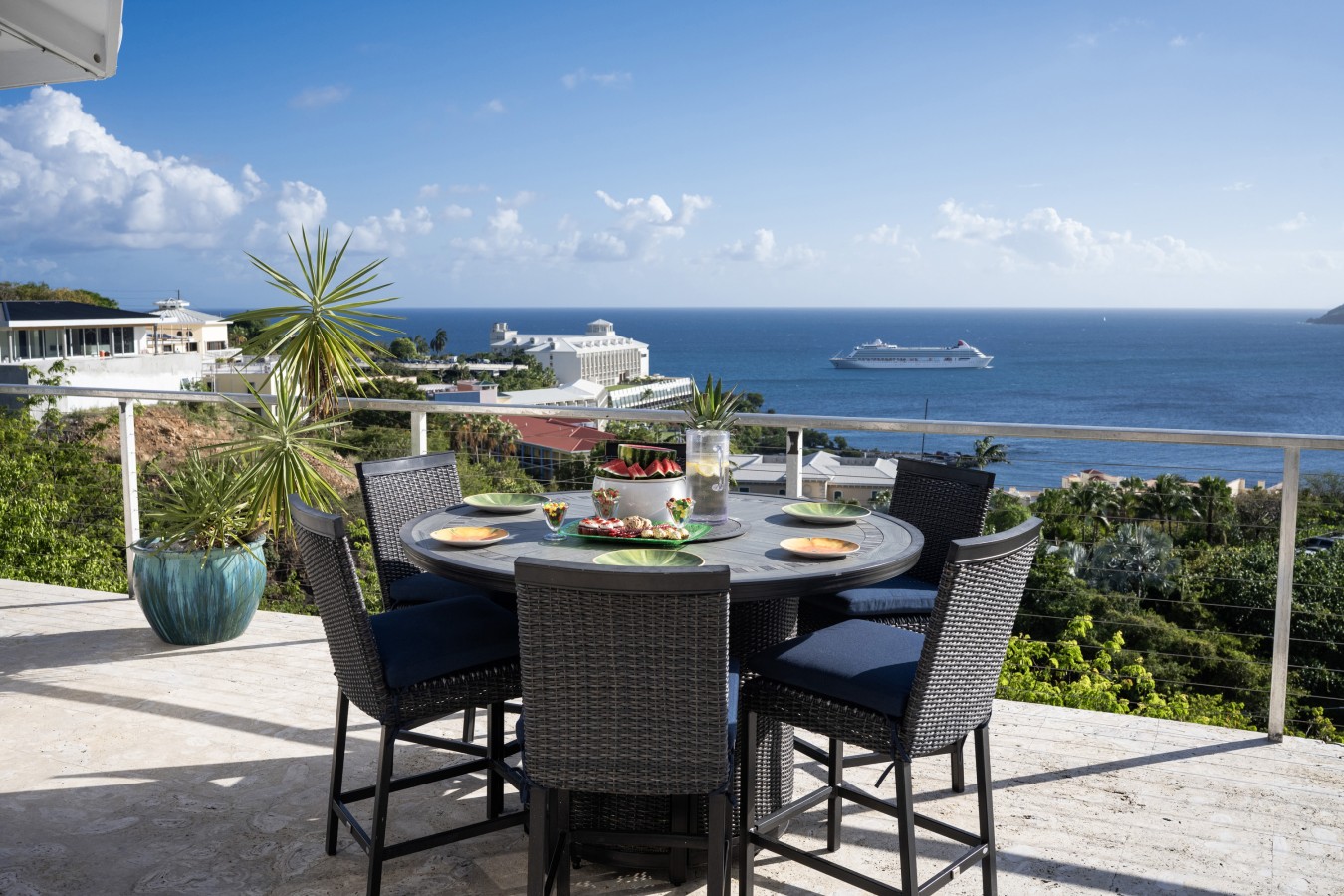 Frenchman's View Villa 2 BD/2.5 BA w/ Pool 2