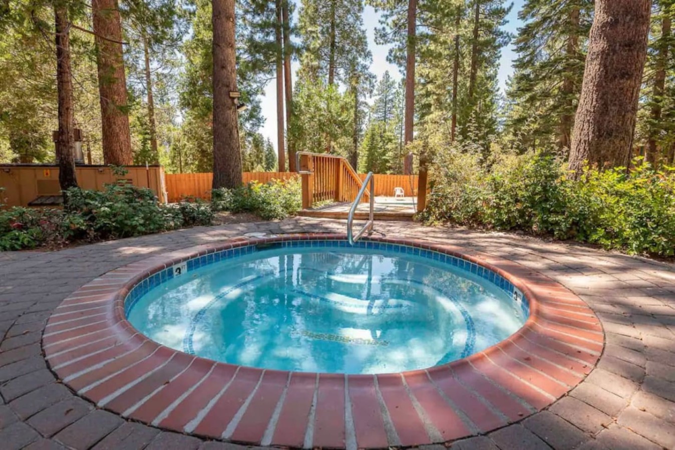 North Tahoe Hideaway photo 2