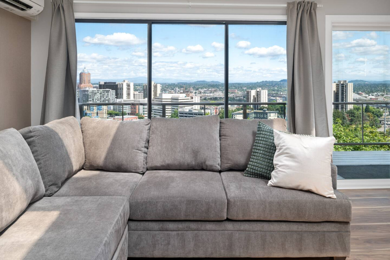 Breathtaking Views w/ Modern Lux - 2320 photo 5