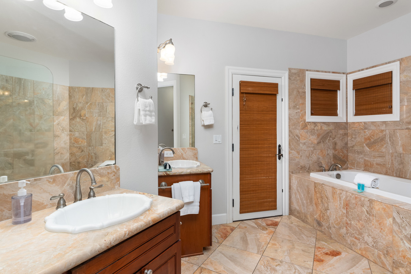 Kona Luxury Estate photo 4