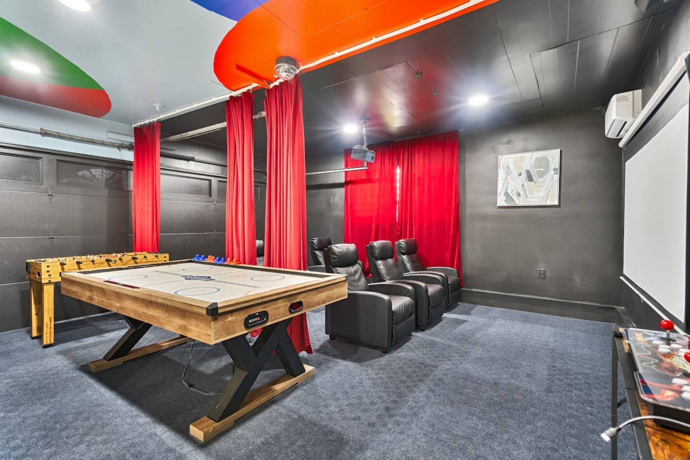 Game Room Estate