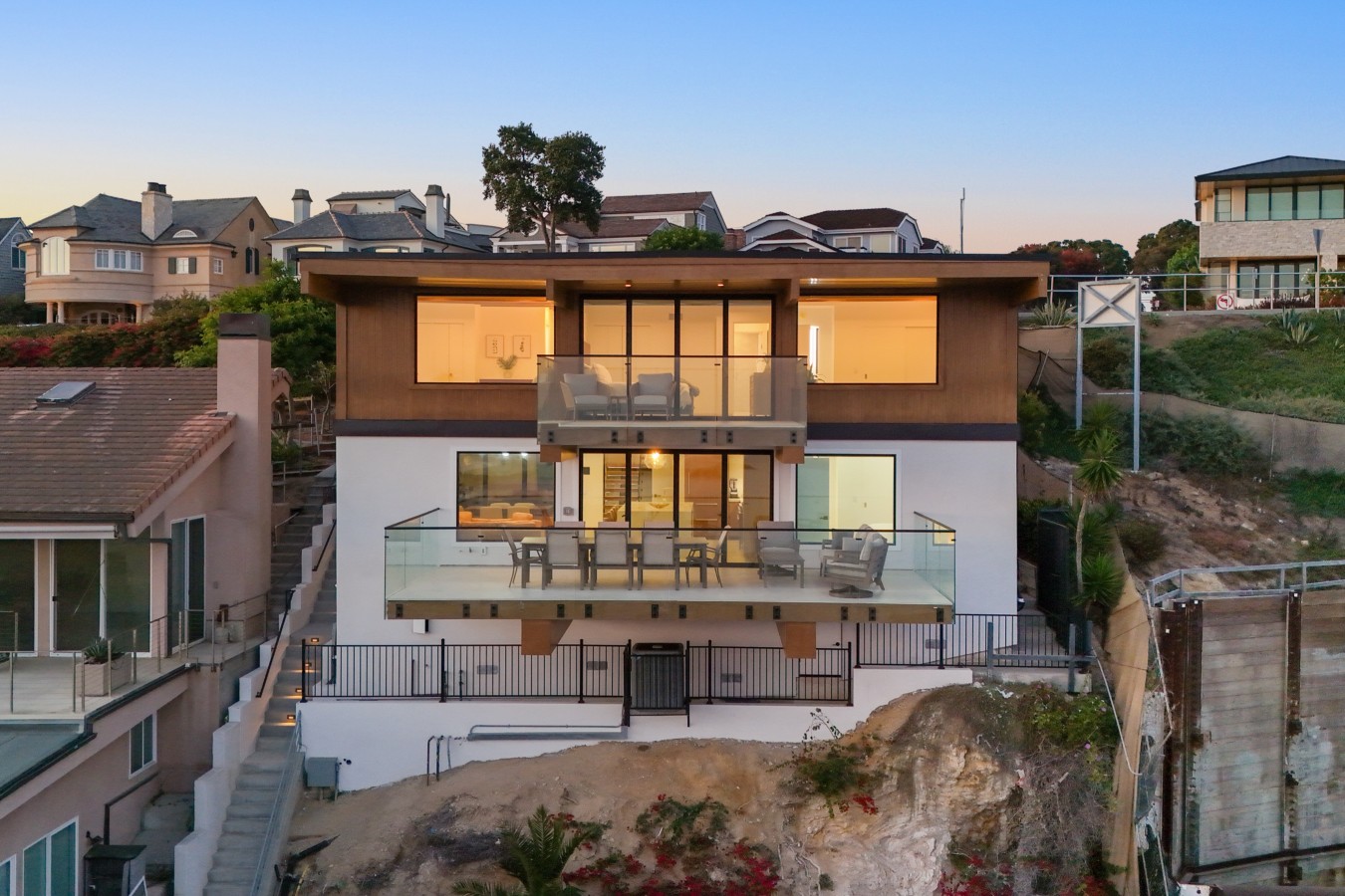 Luxe CDM Home
