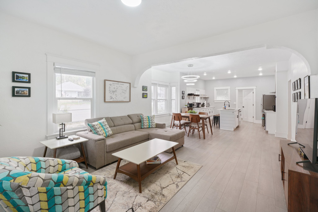 Spacious Family Retreat in Ogden 6