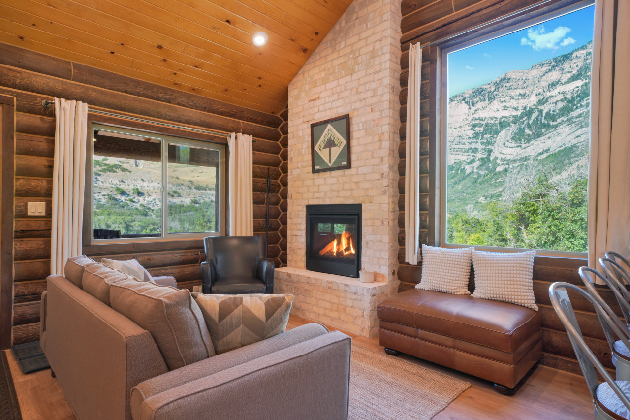 Tranquil Cabin Retreat in Provo Canyon 6