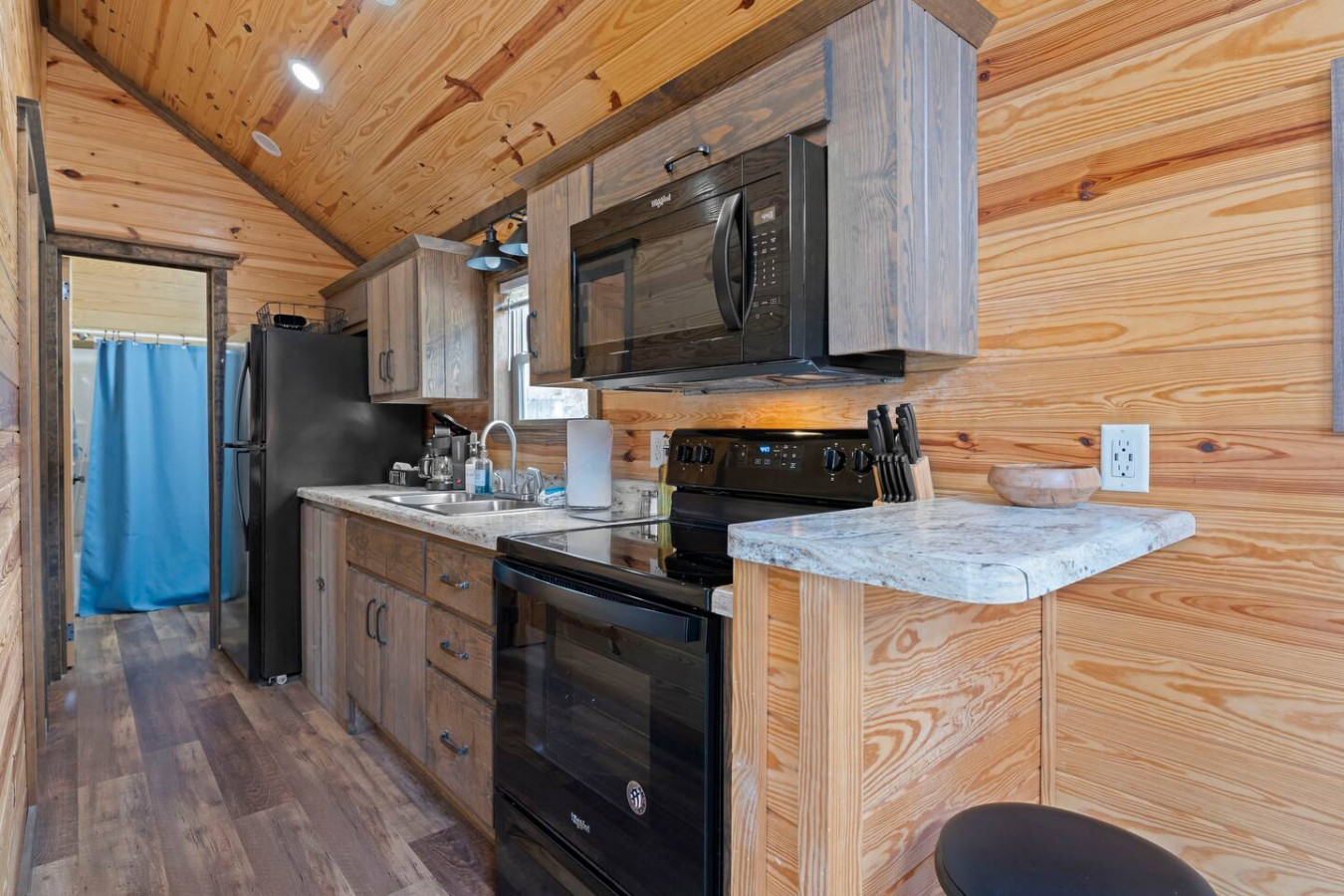 Riverfront Cabin | Fish, Hike & 5 Min to Sylva photo 4