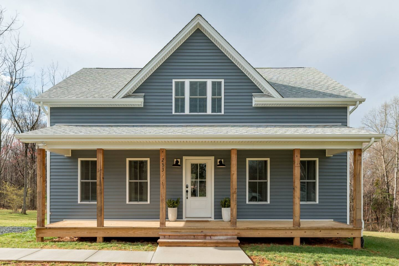 The Madison (3BR, 2BA, 6 beds, sleeps up to 10)
