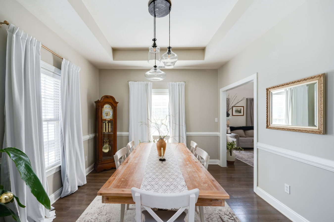 The Wyndsong | Cozy Patio, Fire Pit & Work Space photo 4