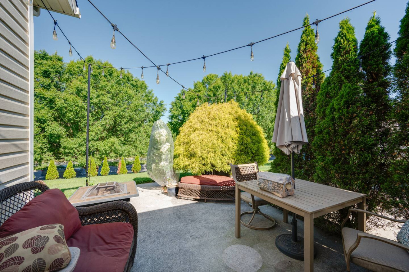 The Wyndsong | Cozy Patio, Fire Pit & Work Space photo 5