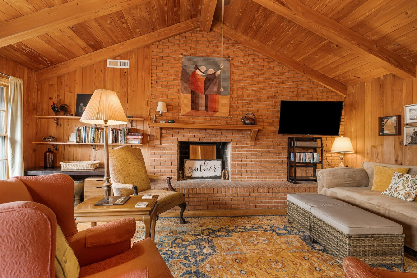 The Crows Nest Apt; Asheville; Smoky Mtns photo 2