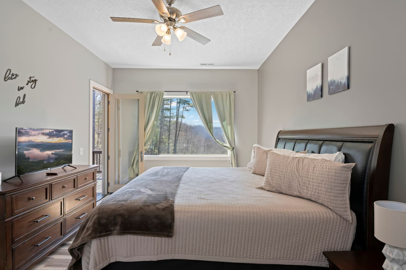 Mountain Retreat | Cozy Balcony & Grill photo 3
