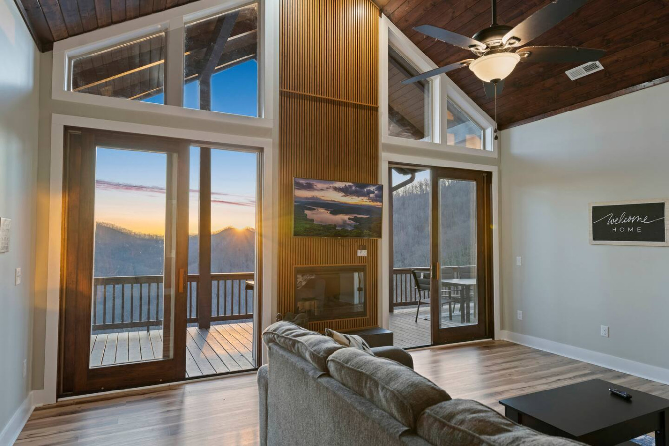 4-Unit Mountain Retreat | 8BR, Views, Near Smokies photo 3
