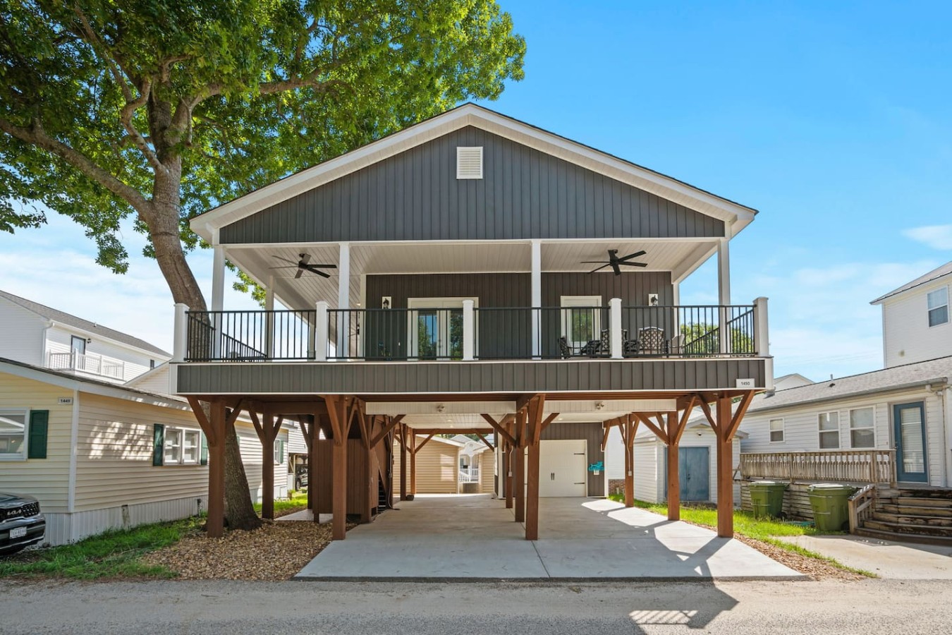 Seaside Escape | Beach Access & Family Paradise photo 1