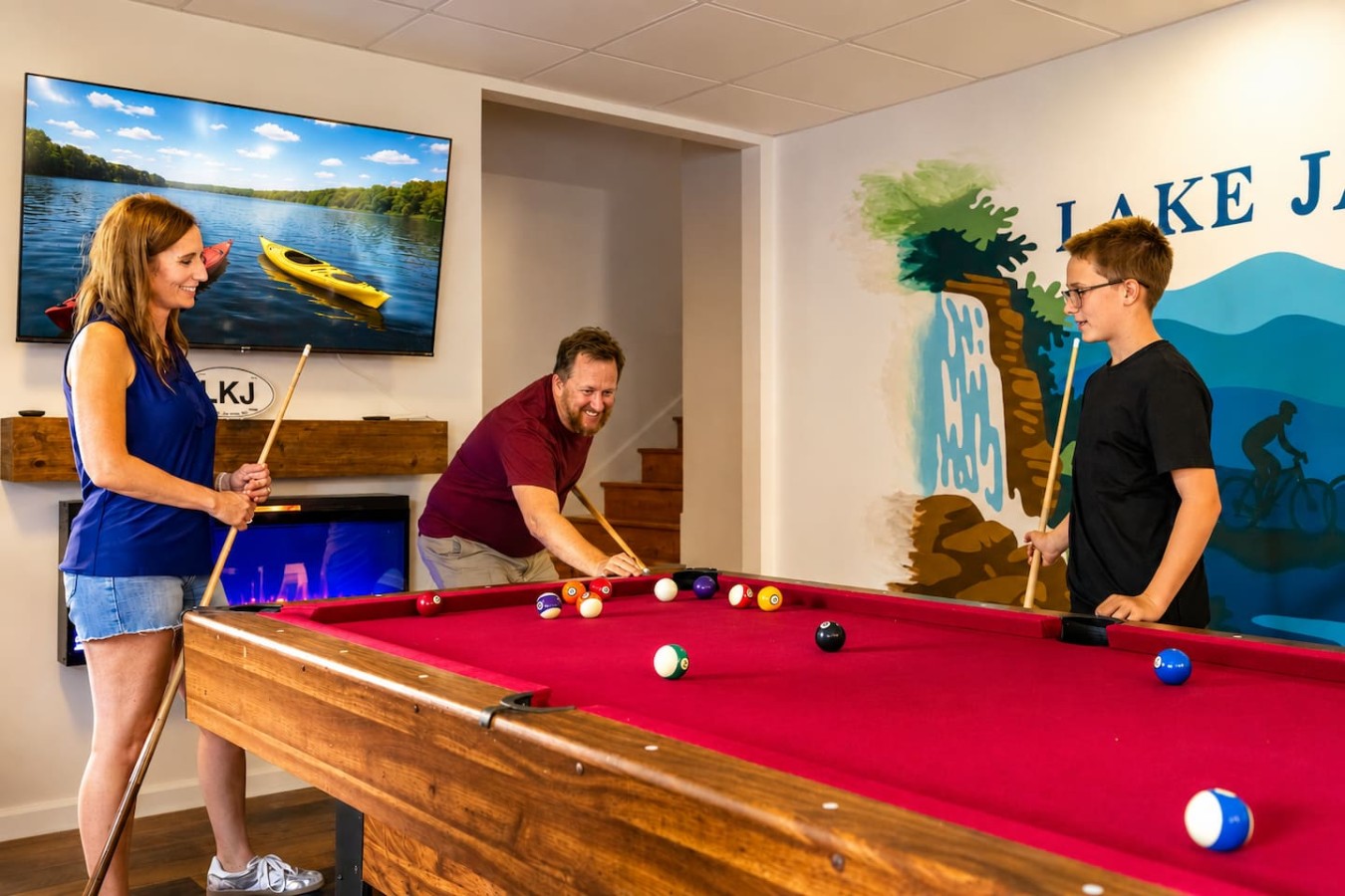 Lakefront | Game & Movie Room, Hot Tub, EV Charger photo 4