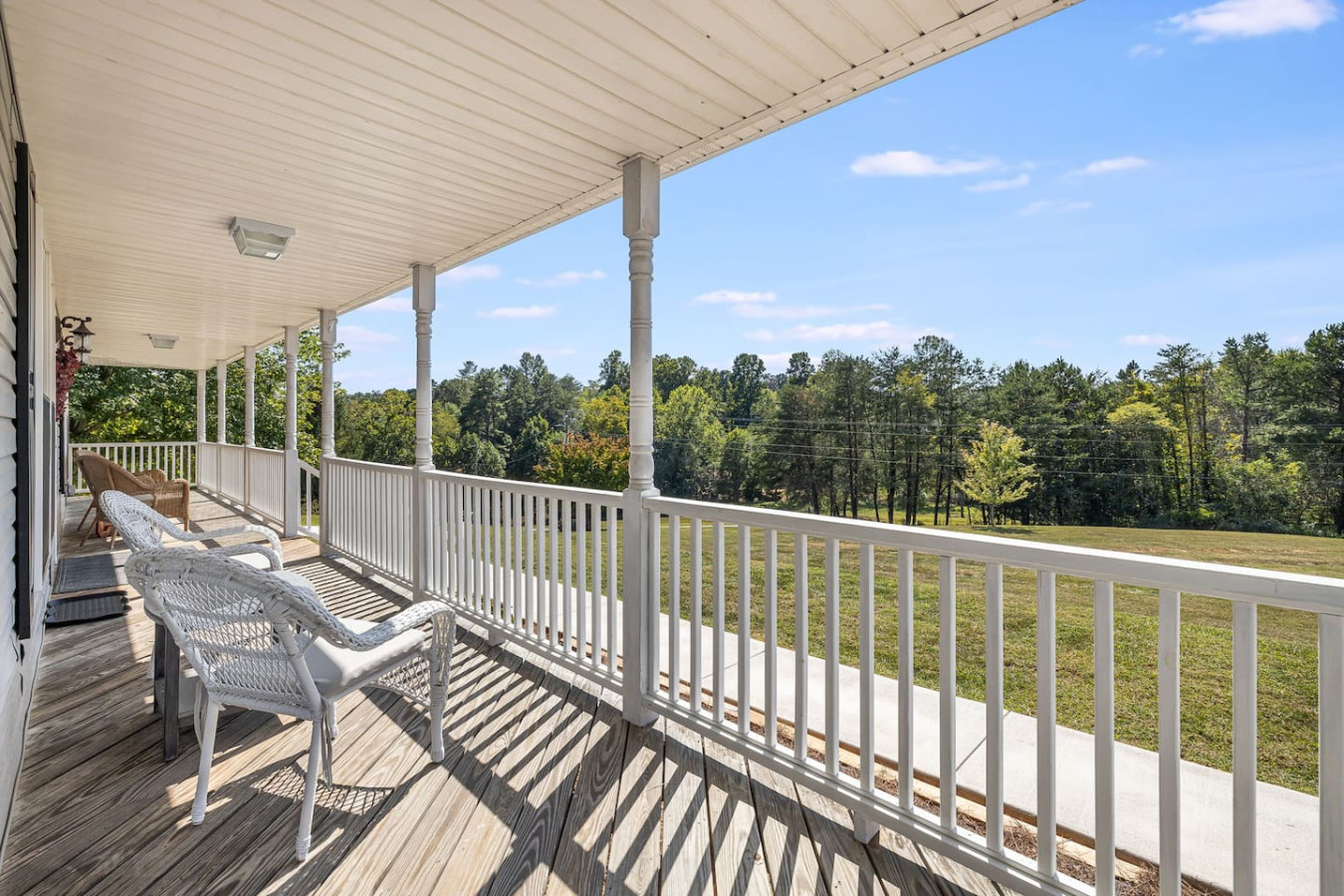 Peaceful Escape | Mins to AVL, Firepit & Grill photo 5