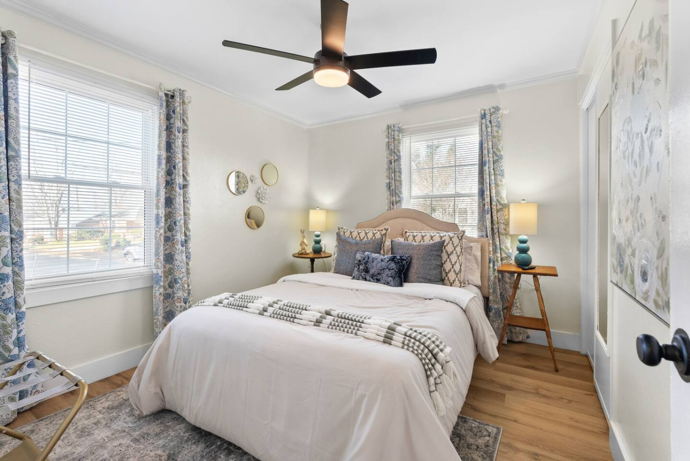 Cozy Cottage | 10 Min To Downtown, Near LU & UL photo 2