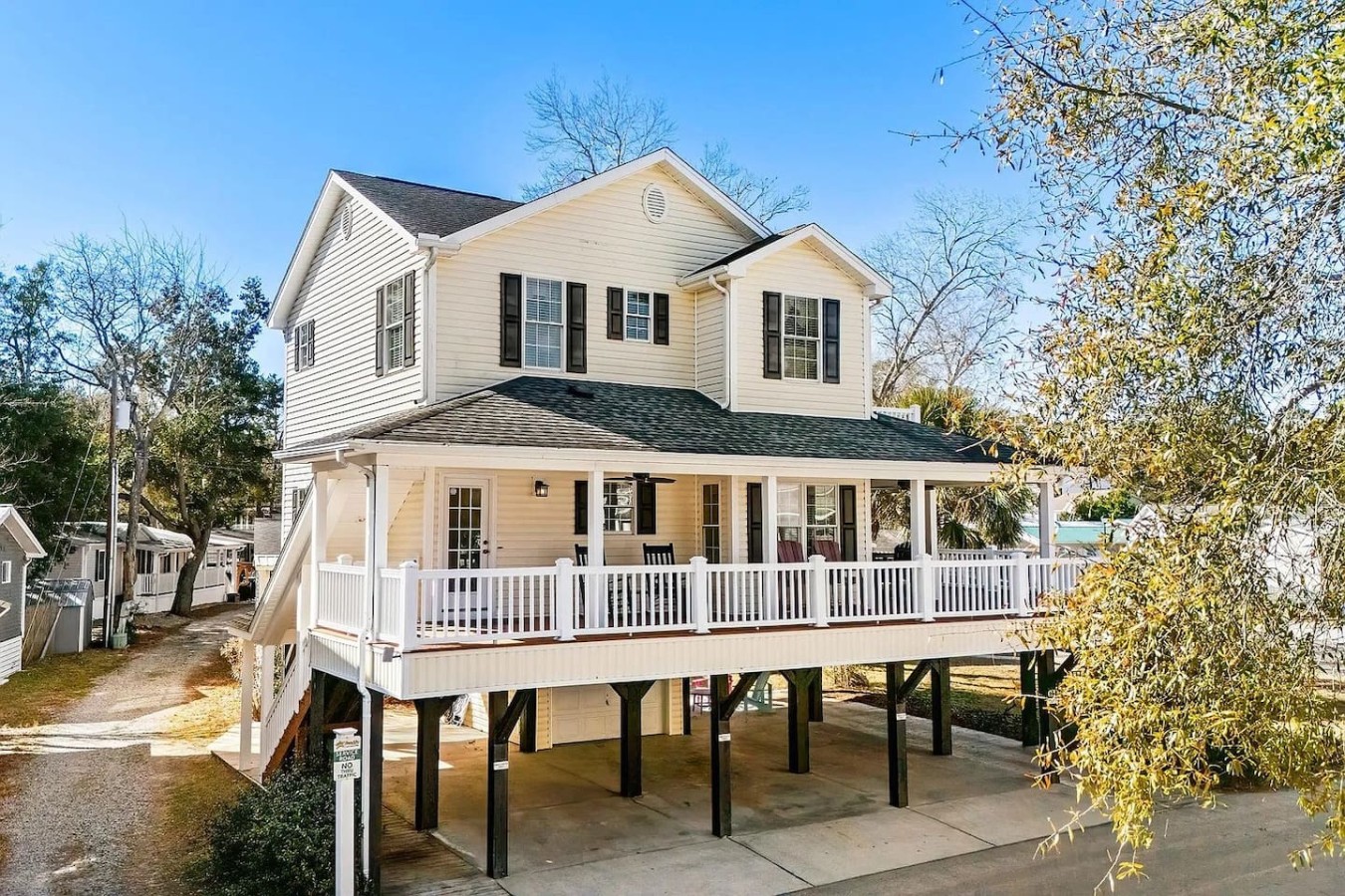 Short Walk to Beach | Waterpark, Porch & Grill photo 1