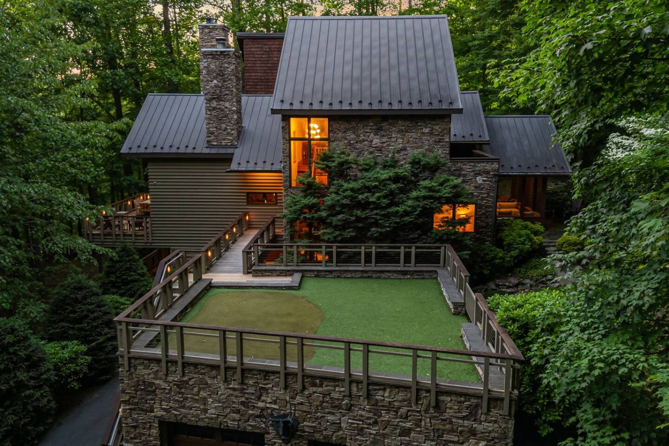 Boone Retreat | Hot Tub, Putting Green & Game Room photo 5