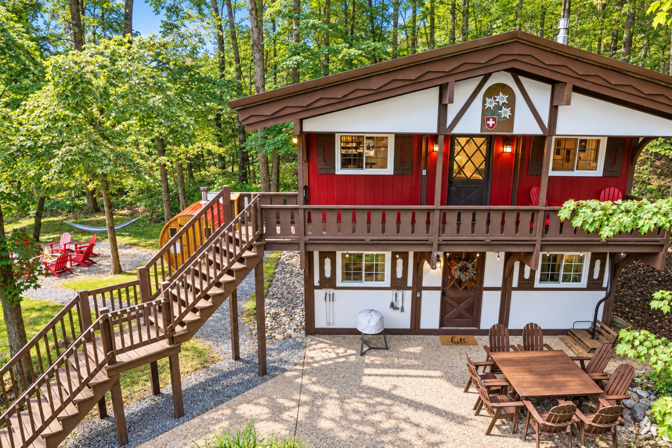 Chalet Getaway: Chalet exterior and deck