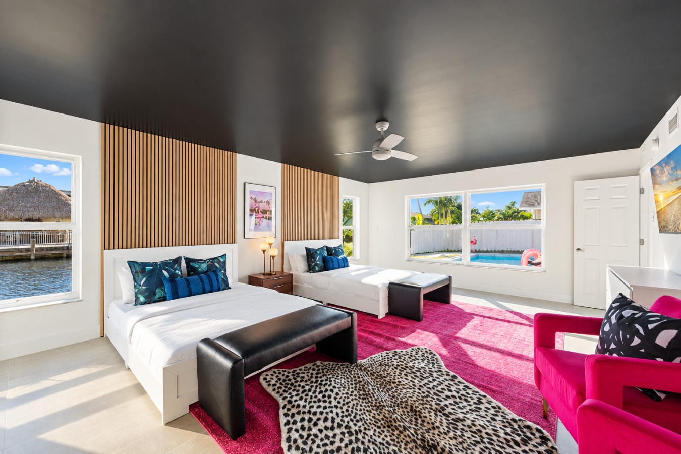 The Jungle: Bedroom and lounge seating