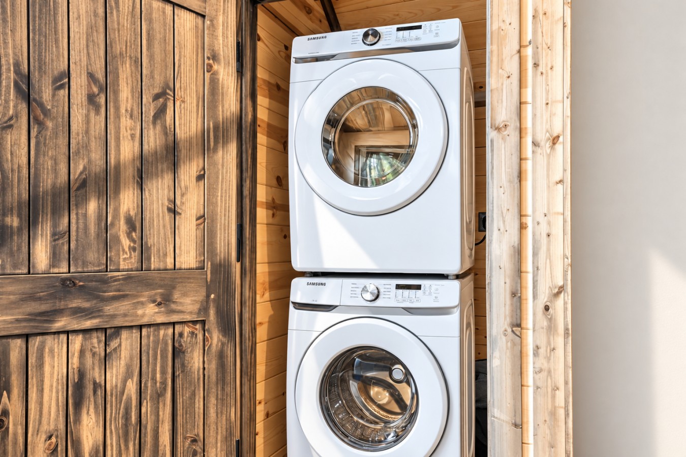 Family Getaway: Laundry machines