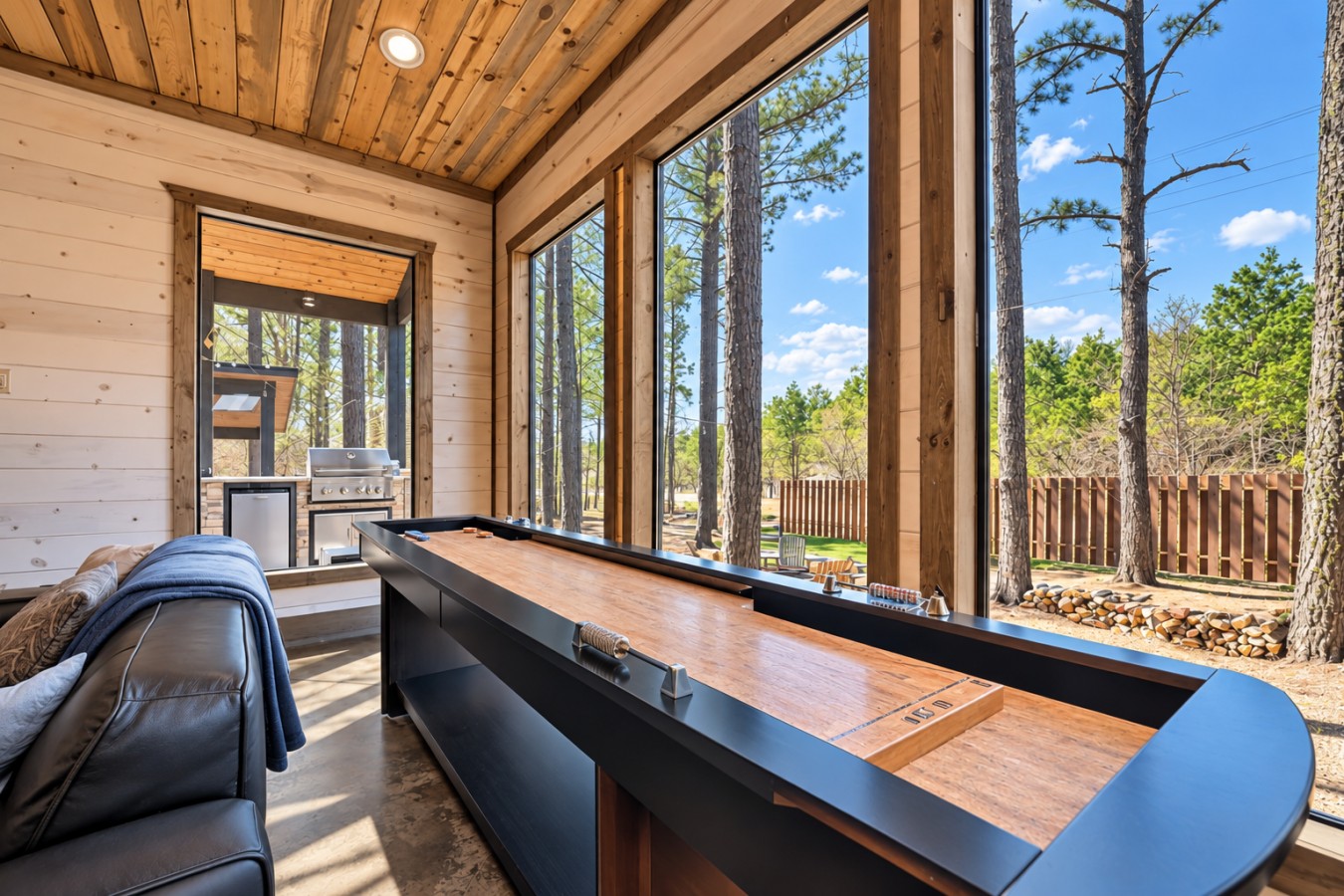Family Getaway: Window-side bar seating