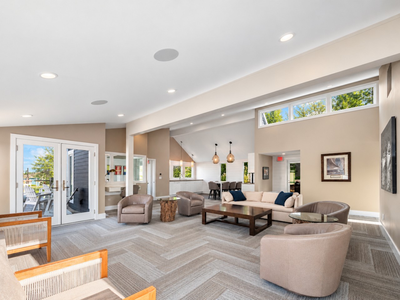 Light-filled living and dining space