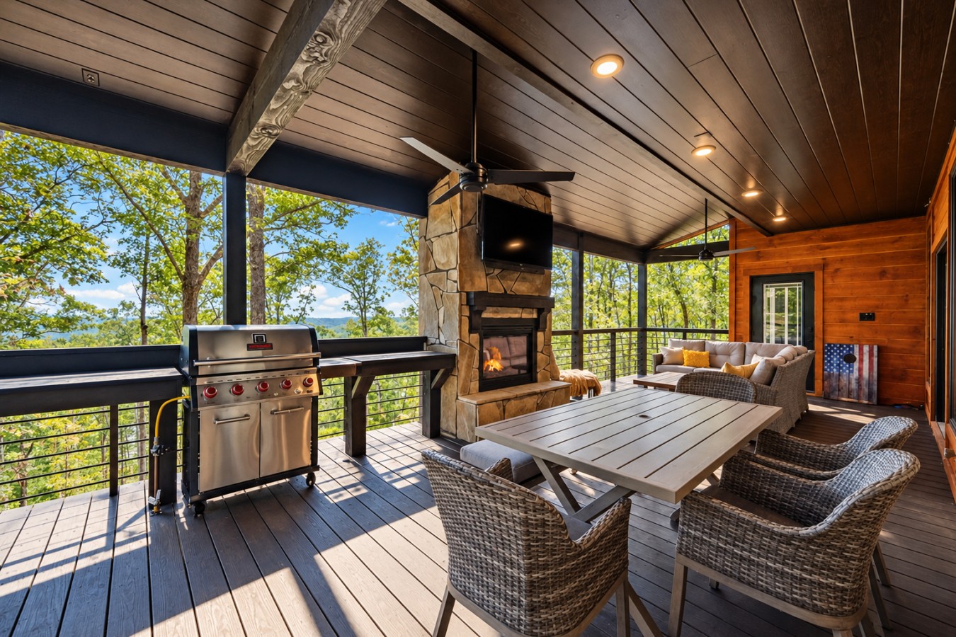 Sky High: Outdoor dining and grill