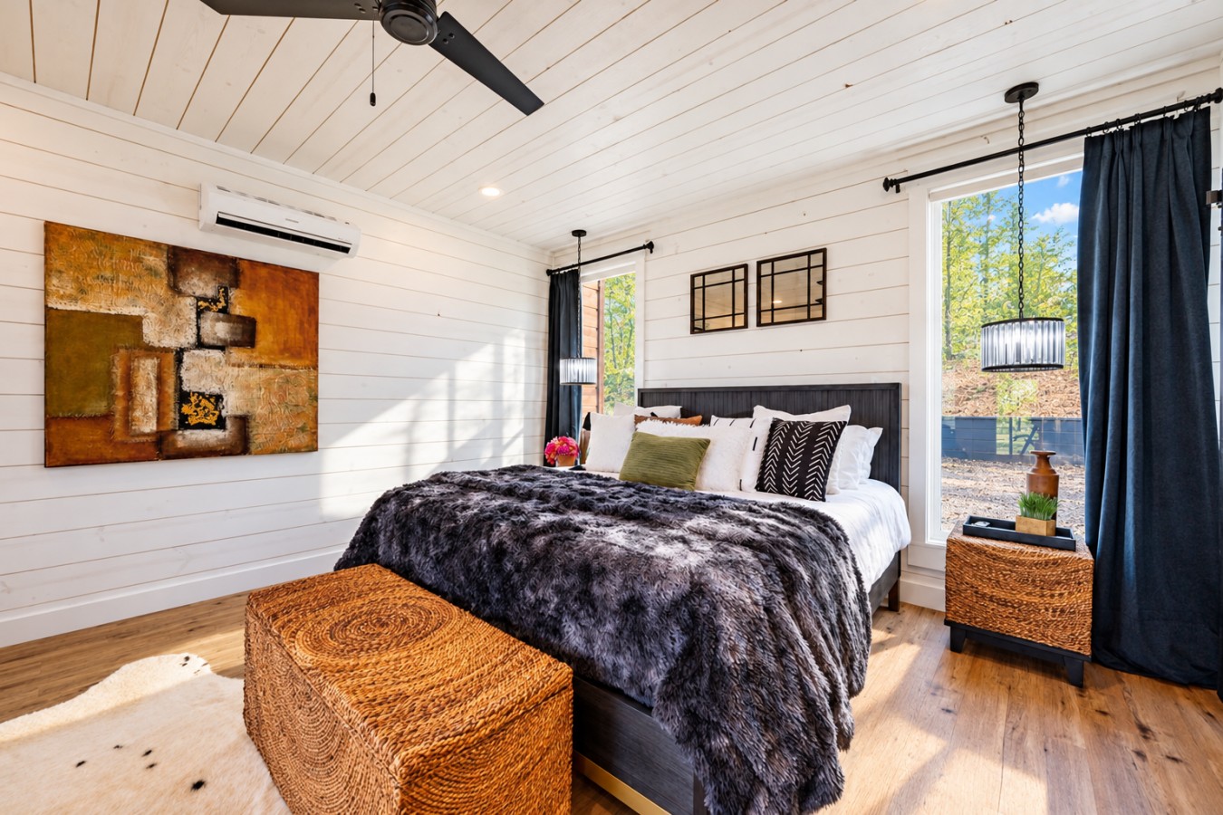 Sky High: King bedroom