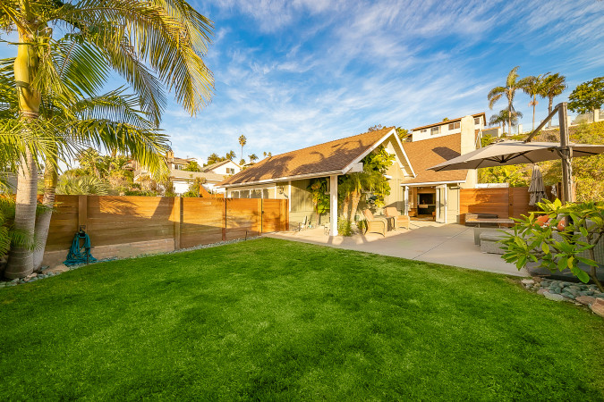 1885 Pariva Dr - Cardiff