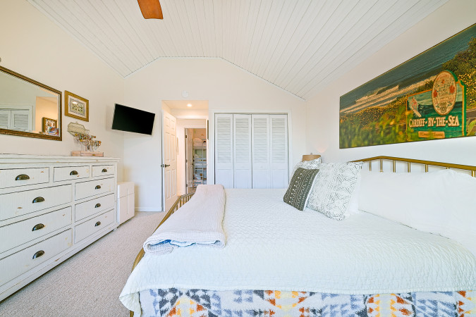 1885 Pariva Dr - Cardiff