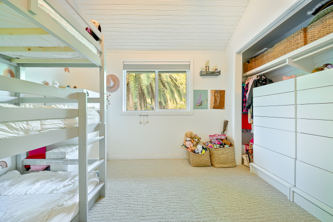 1885 Pariva Dr - Cardiff