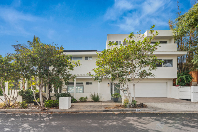 Casa de la Luz | Luxury Coastal Retreat