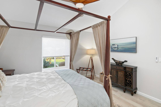 Coastal Zen Steps from the Sand