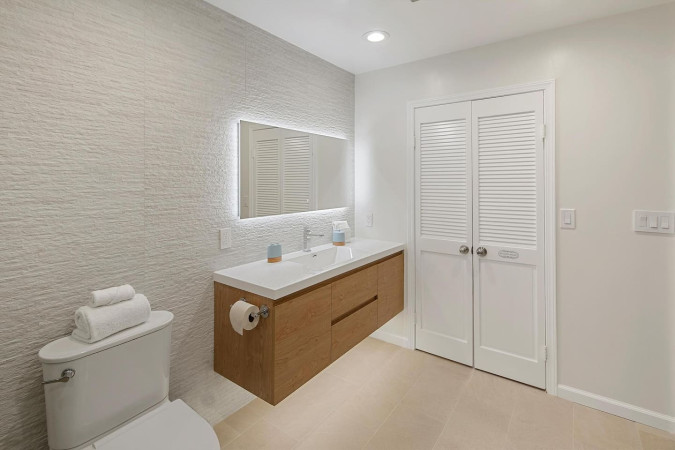 Coastal Zen Steps from the Sand