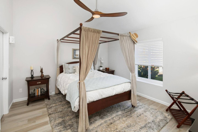 Coastal Zen Steps from the Sand