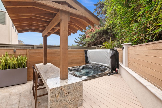 Leucadia Salt & Sage - image 3