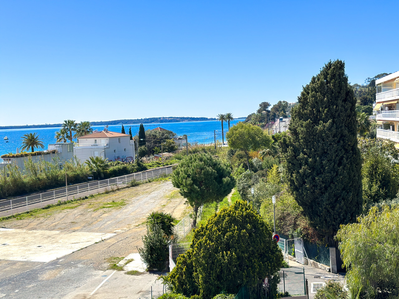 Apt Golfe-Juan à 300 m de la plage et près de Cannes 2, Centre et Gare - Photo 32