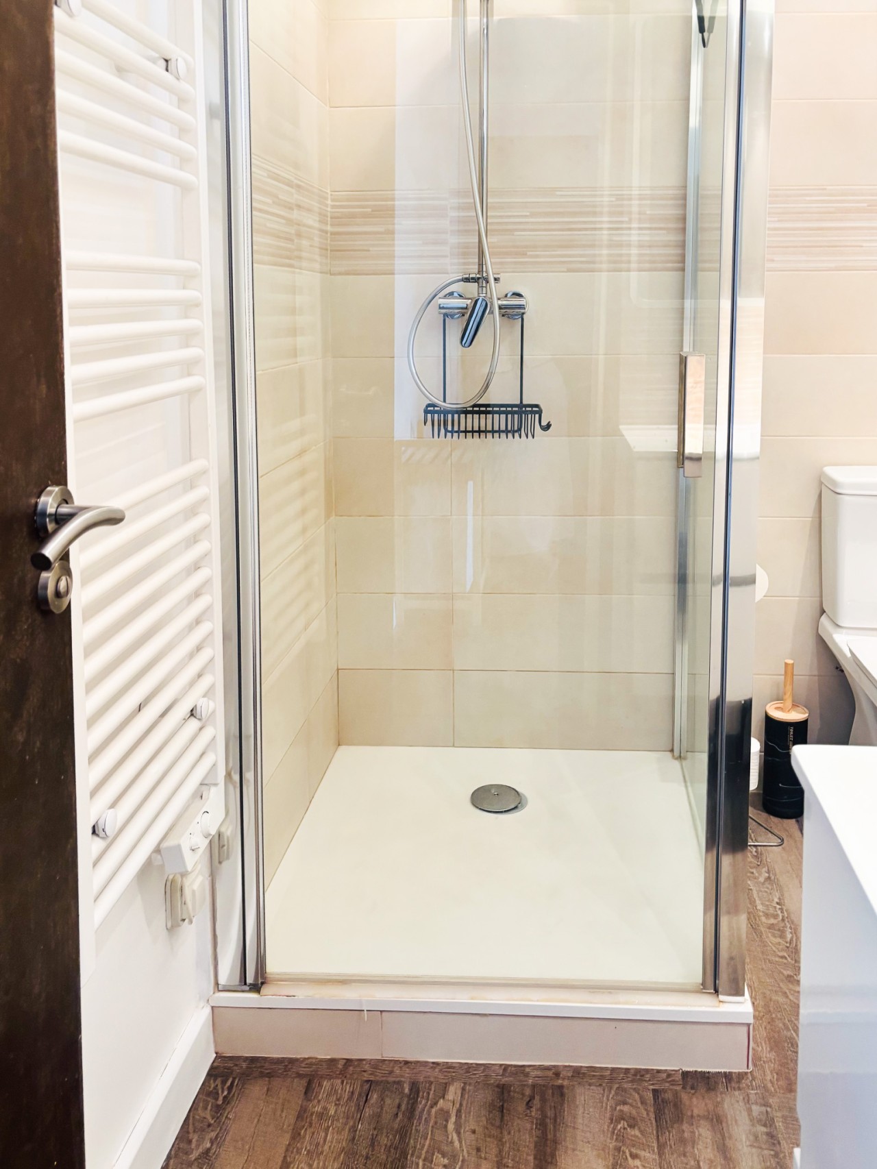 Appartement Cosy | Clim & Parking Privé | 10 min Cannes - Photo 32