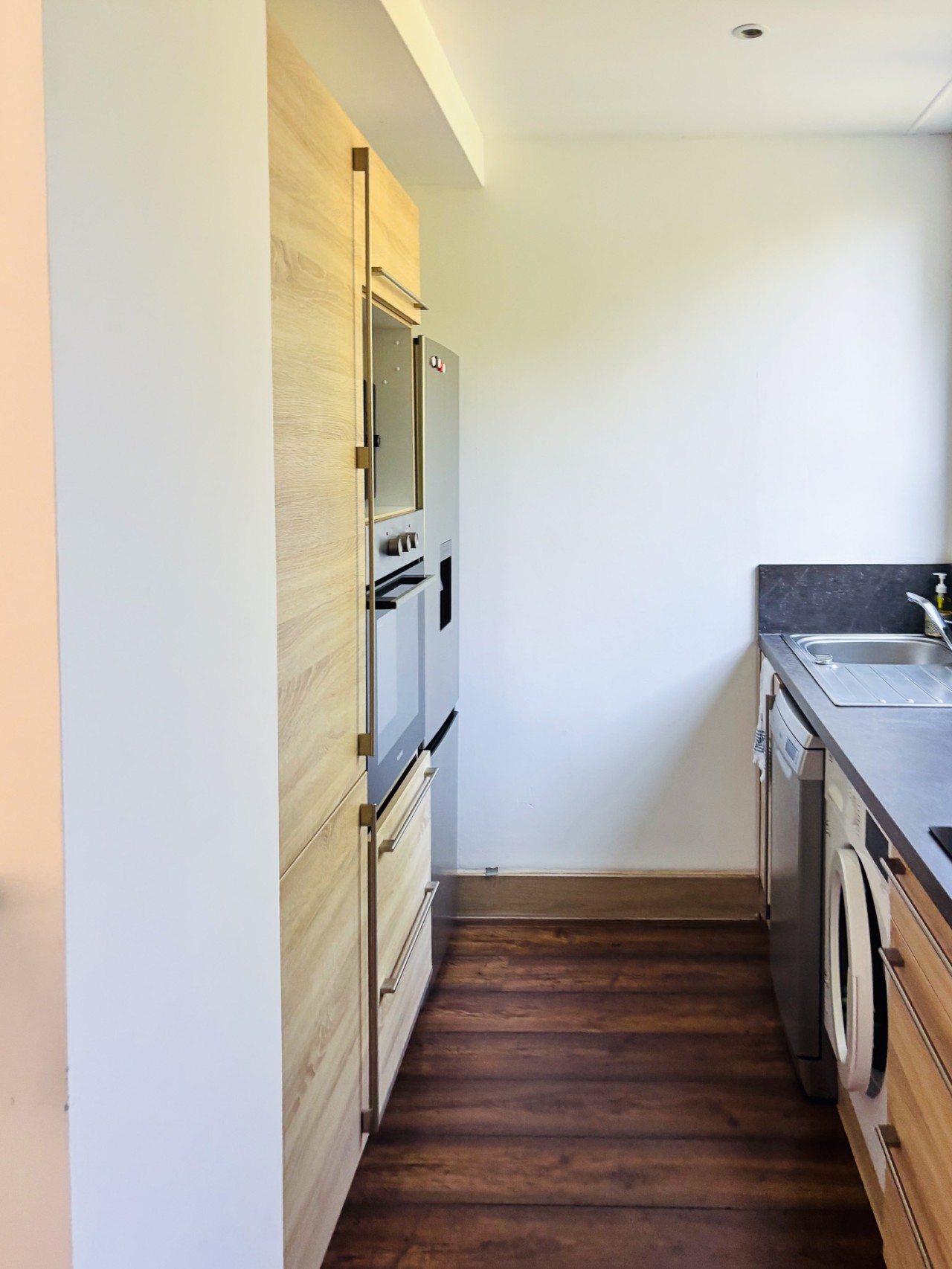 Appartement Cosy | Clim & Parking Privé | 10 min Cannes - Photo 14