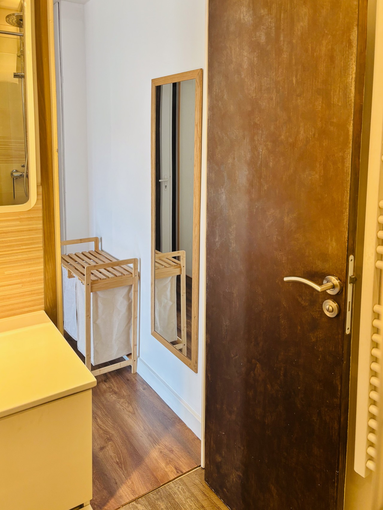 Appartement Cosy | Clim & Parking Privé | 10 min Cannes - Photo 36