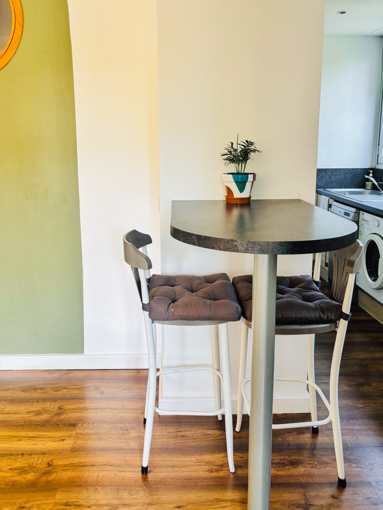Appartement Cosy | Clim & Parking Privé | 10 min Cannes - Photo 5