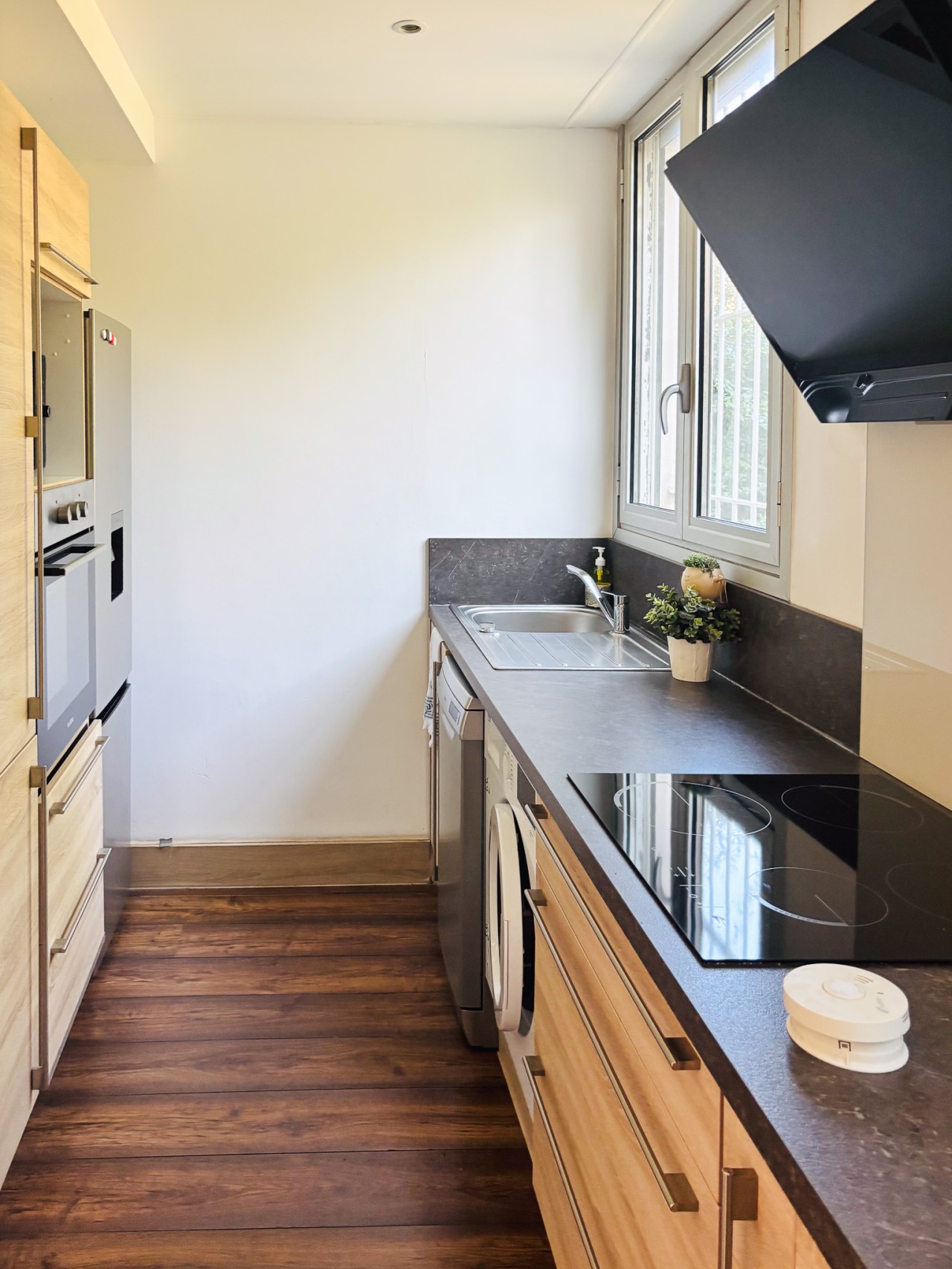 Appartement Cosy | Clim & Parking Privé | 10 min Cannes - Photo 21