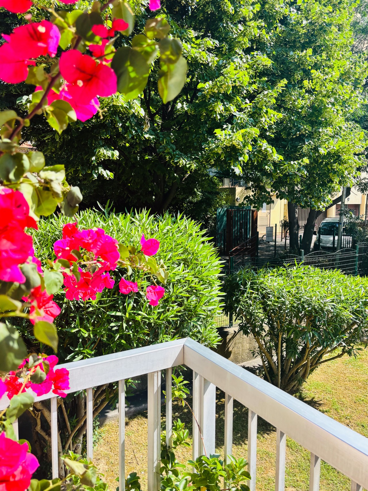 Appartement Cosy | Clim & Parking Privé | 10 min Cannes - Photo 82