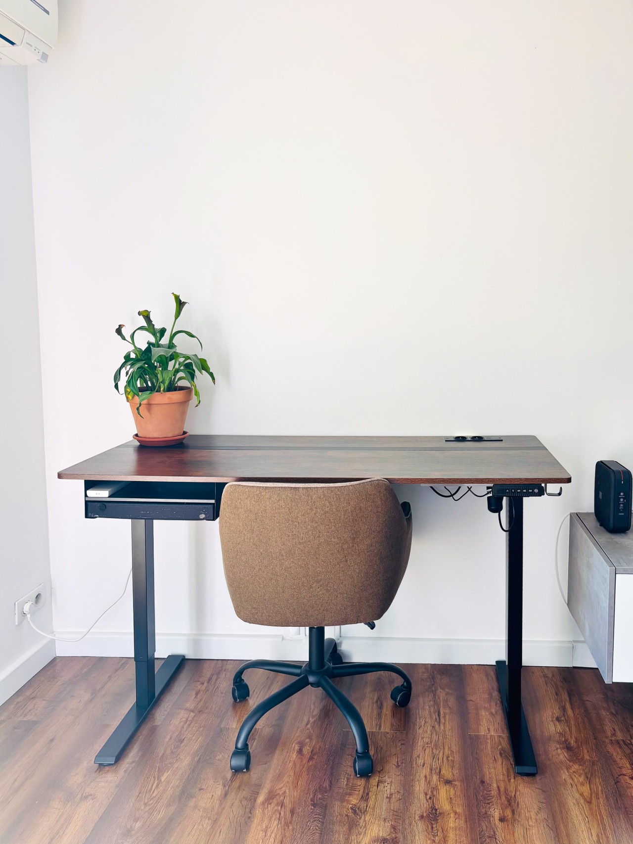 Appartement Cosy | Clim & Parking Privé | 10 min Cannes - Photo 42