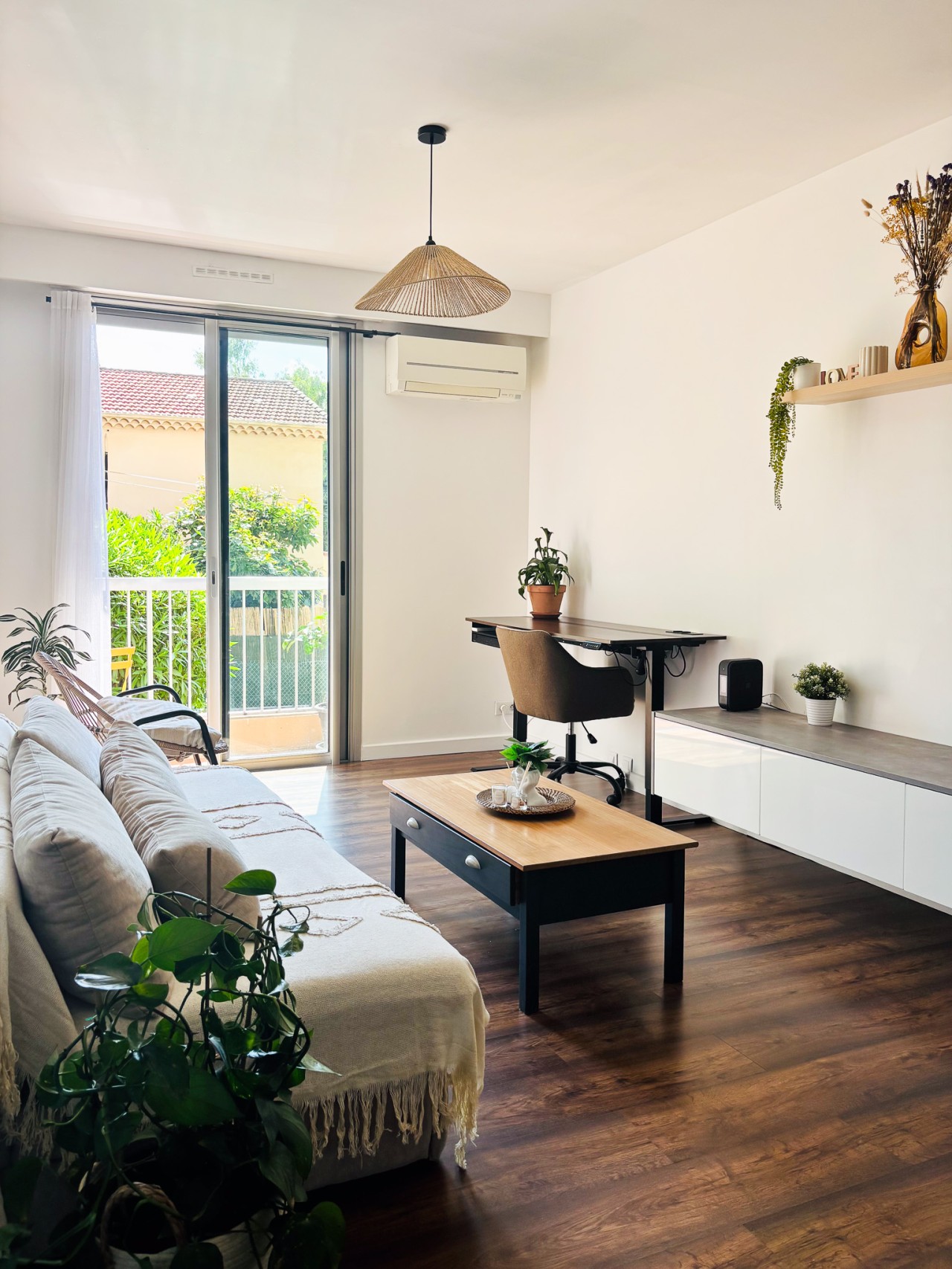 Appartement Cosy | Clim & Parking Privé | 10 min Cannes - Photo 3