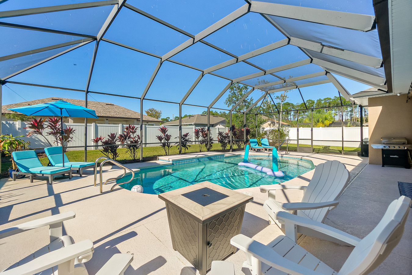 Sea Lavie - 5br Family Retreat With Pool, Lanai, Bikes & Games - Palm Coast, FL